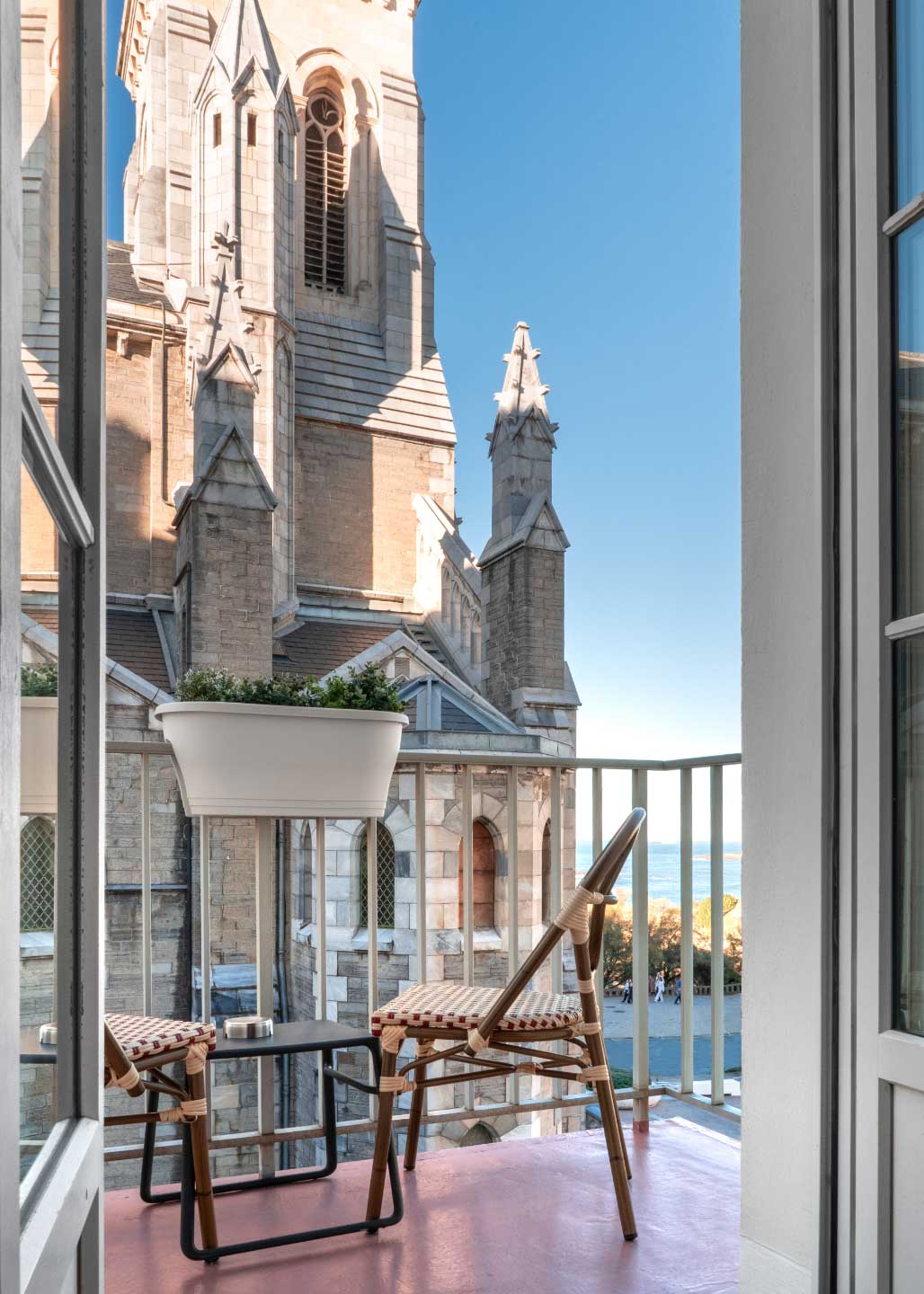 Balcon hôtel avec vue Biarritz – Antoine Masure, photographe immobilier
